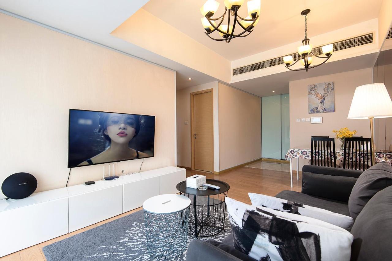 S6 Service Apartment（Chengdu Chunxi Road Taikoo Li Branch） Екстер'єр фото