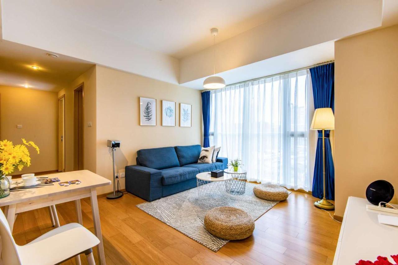 S6 Service Apartment（Chengdu Chunxi Road Taikoo Li Branch） Екстер'єр фото